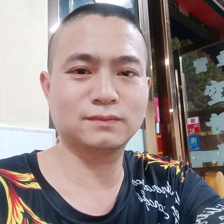 爱唱歌的小鱼锅