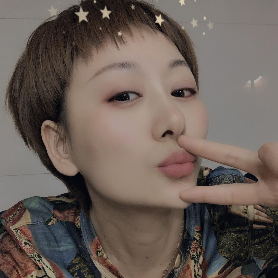 独独ai美美