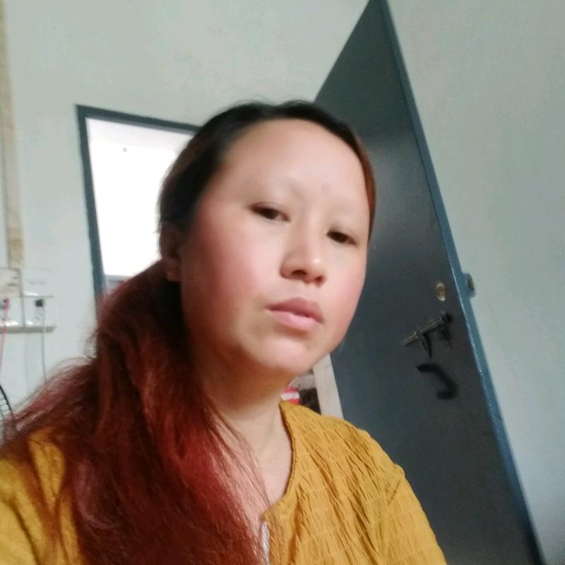 84年的老鼠朱小梅单身妹