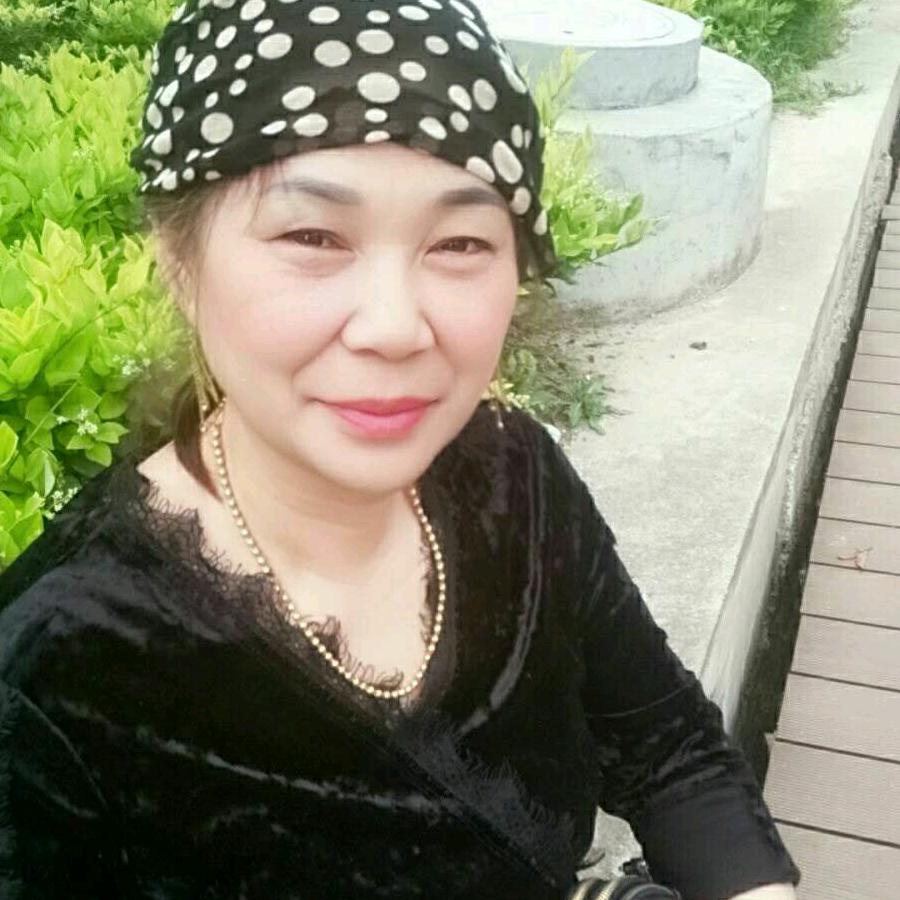 彩云飞飞