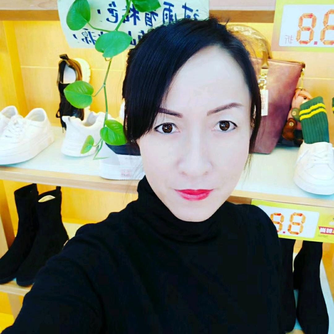 十礼女装