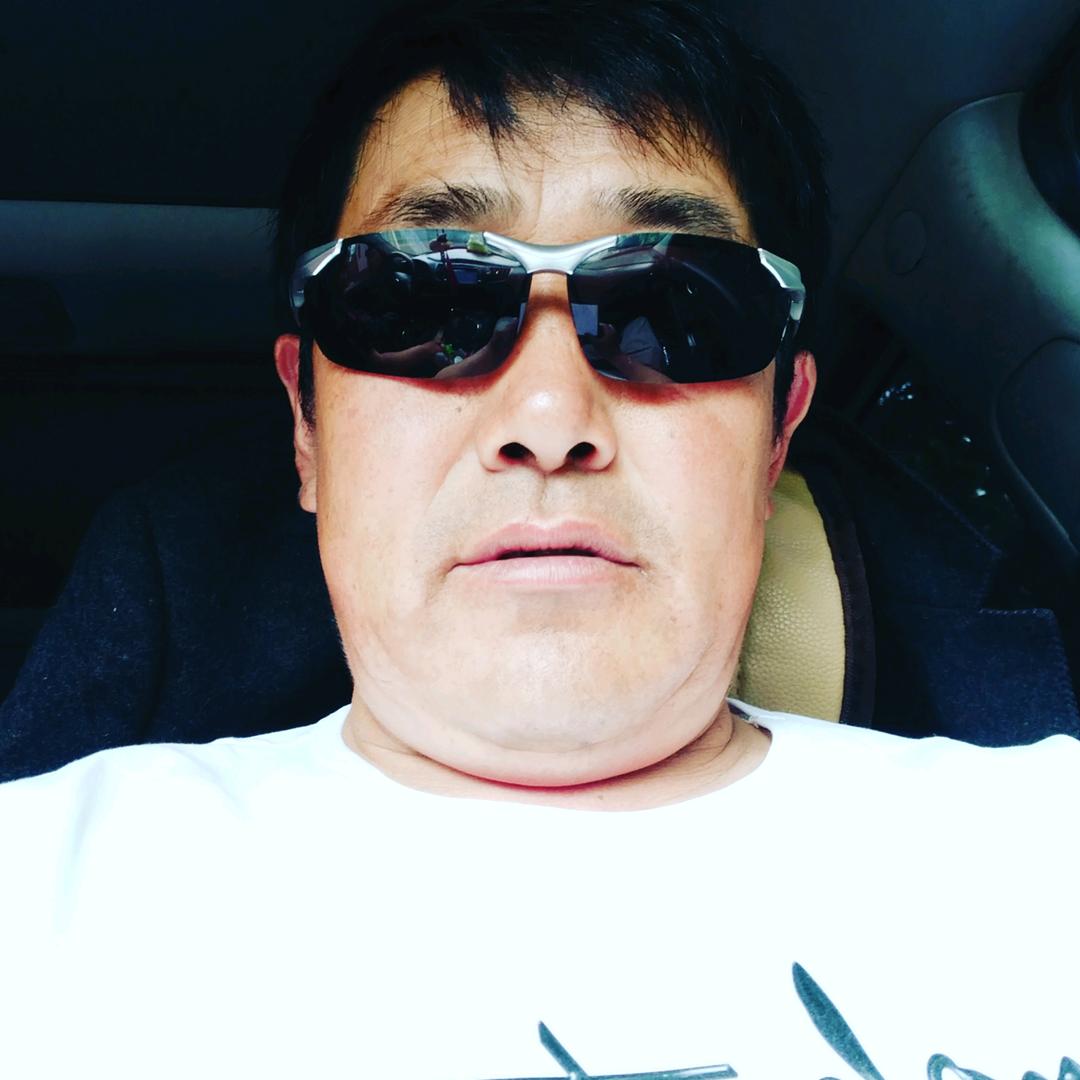 杨飞龙