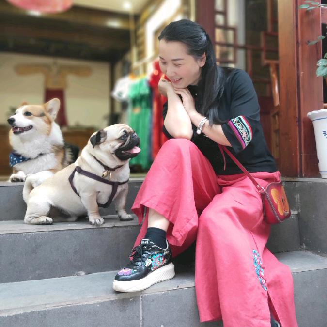 张家界山外山客栈官方号