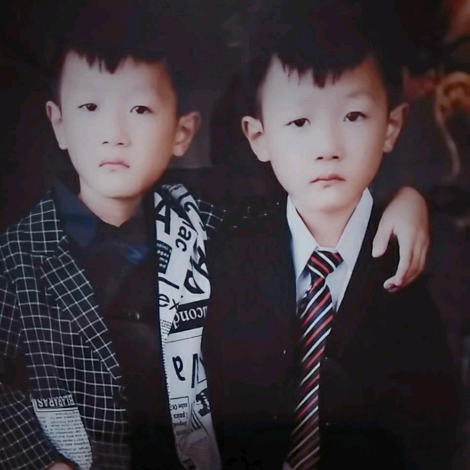 人生如梦，开心走下去。