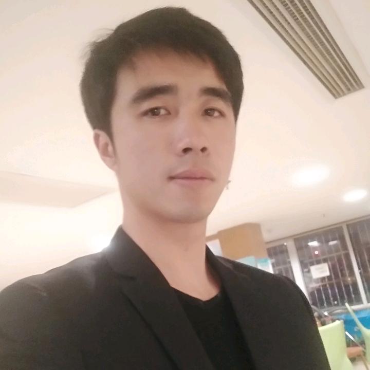 沈采飞扬