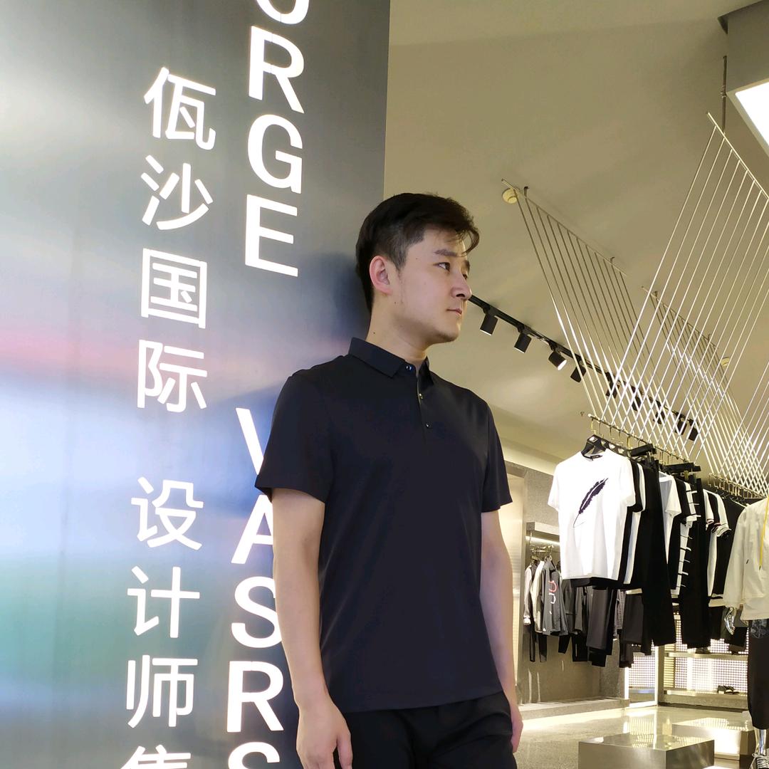 佤沙国际(东方红品牌服饰中心店)官方号