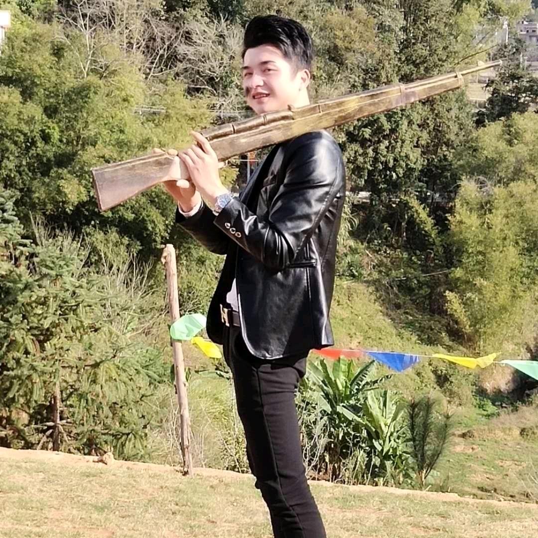 华瑞机械，小陈