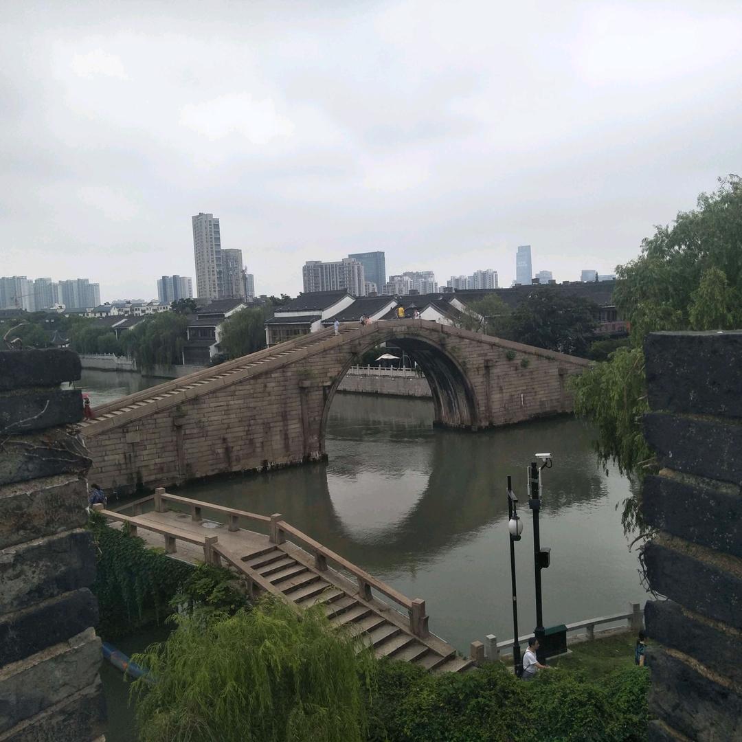 钢构