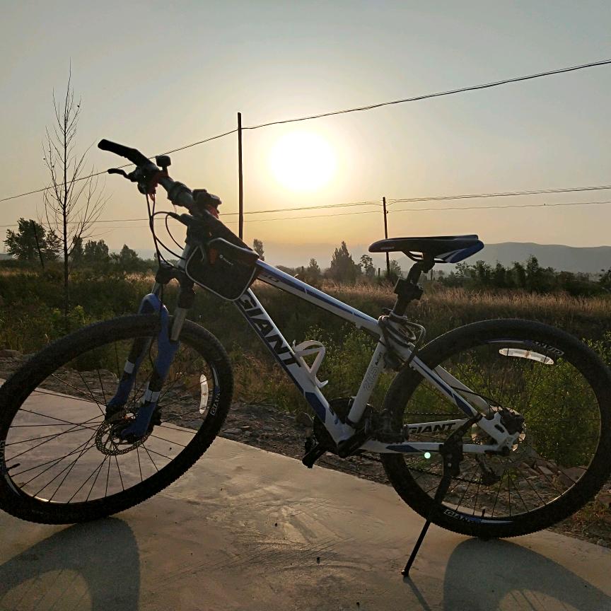 姚君宇(杨黎鼓乐团）