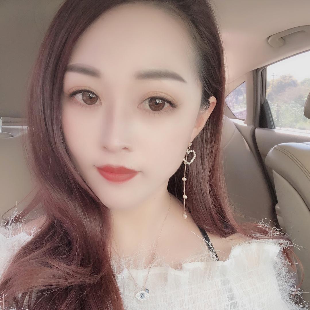 彤彤