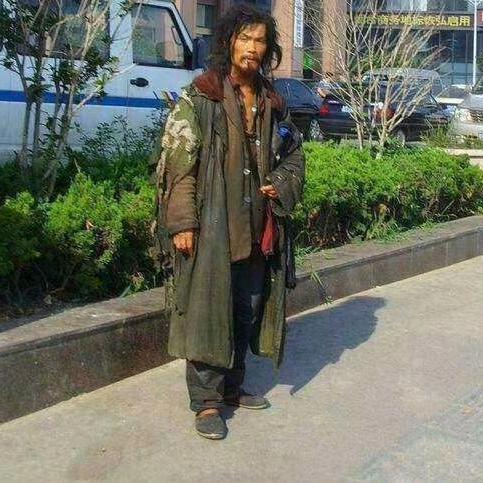 思研童装