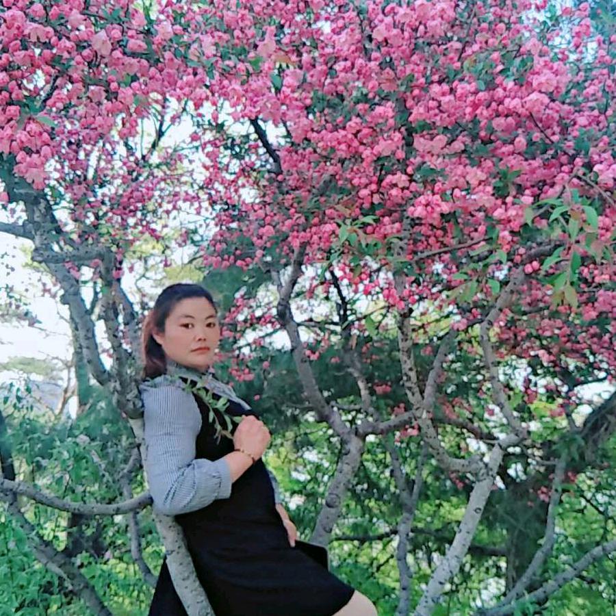 开心女人长年有房卧出租