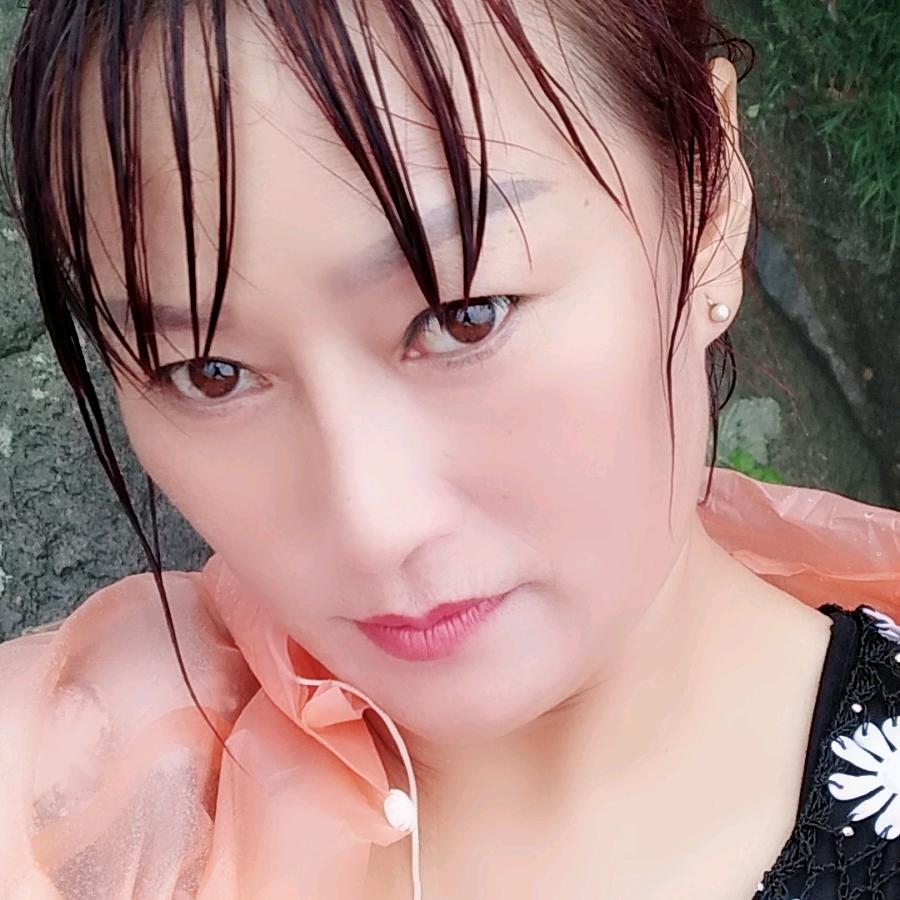 没人疼的女人