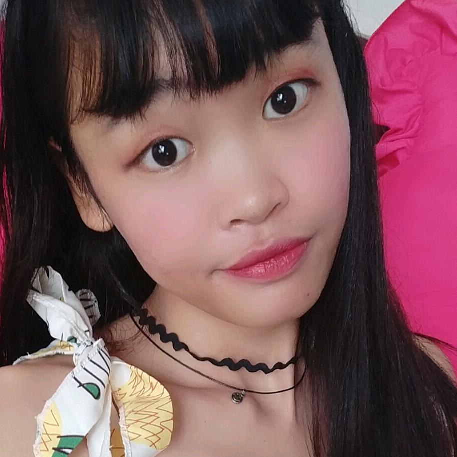 爱笑的楠楠啊