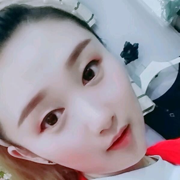 衣间迷你屋女装