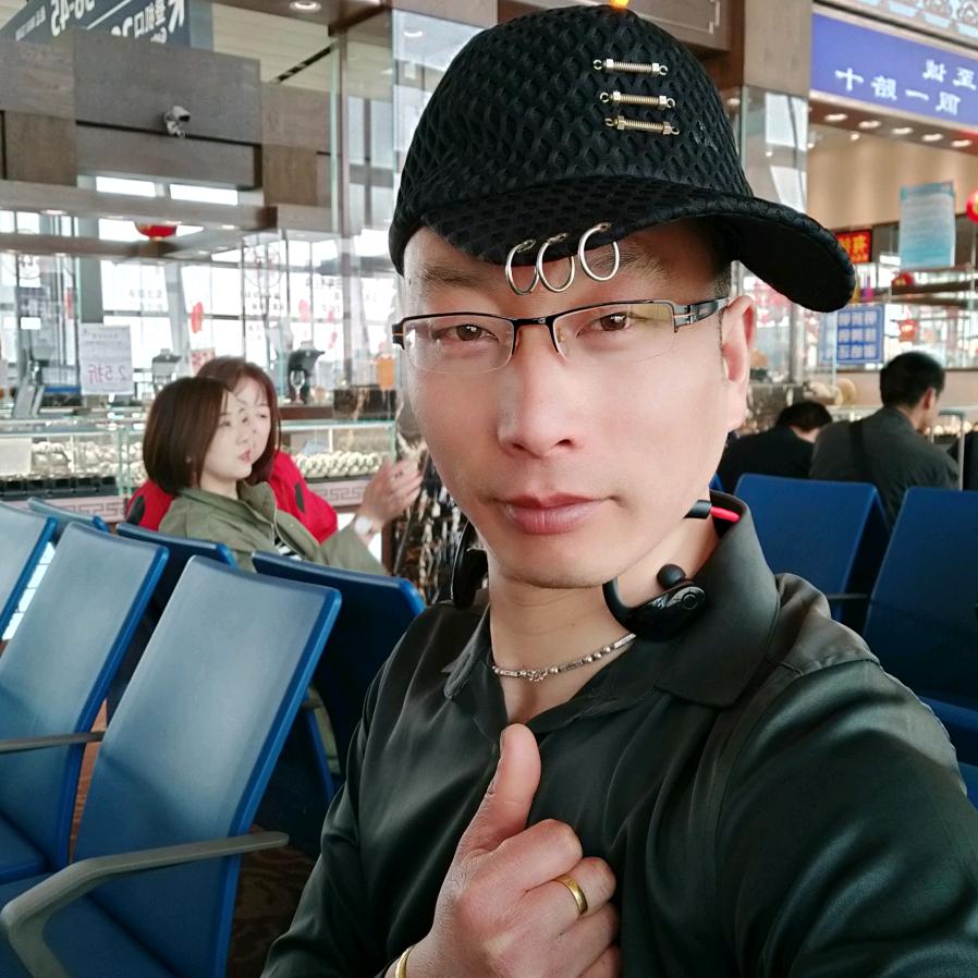 🇨🇳👍精剪造型美发👍🇨🇳