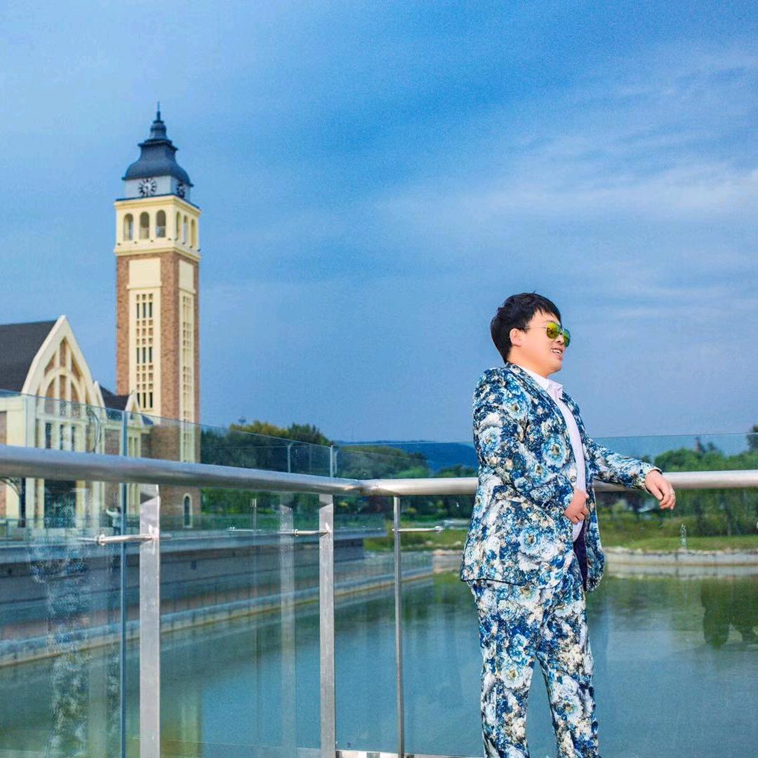 万邦兄弟菜业～小郭（常年代卖西红柿🍅）