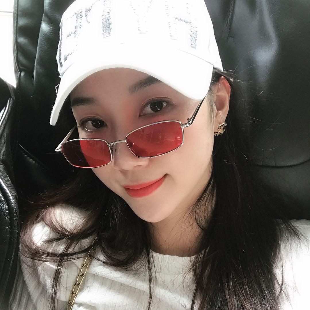 蓉小妹橱窗