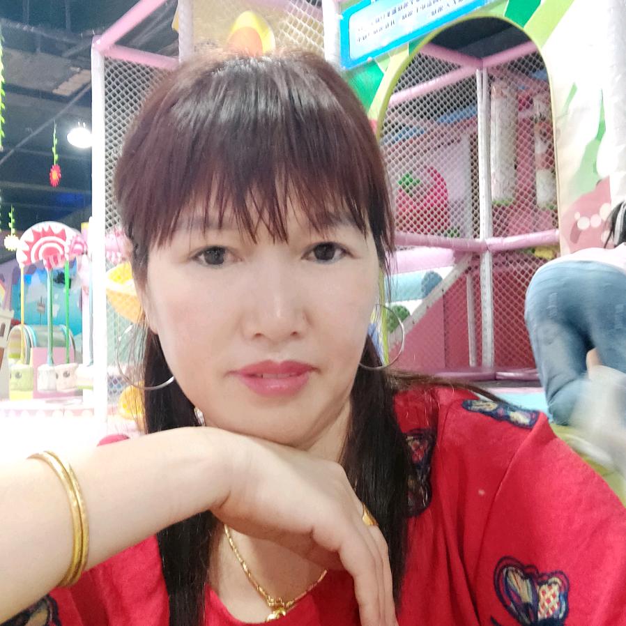 黄陂桥腾飞演艺团曾姐，