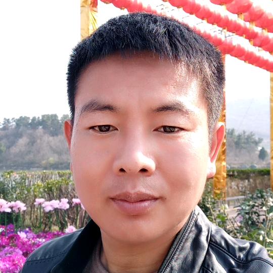 牵着蜗牛逛世界