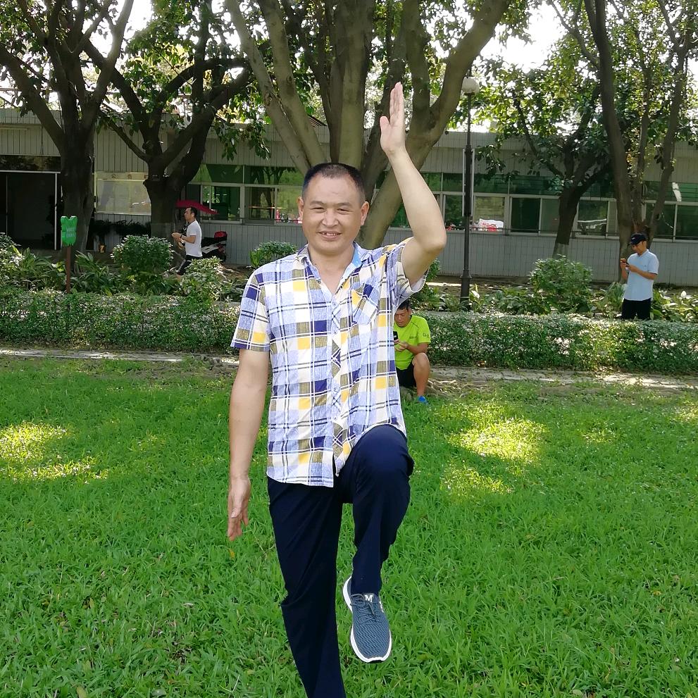 顺发时装接裁床及平车货