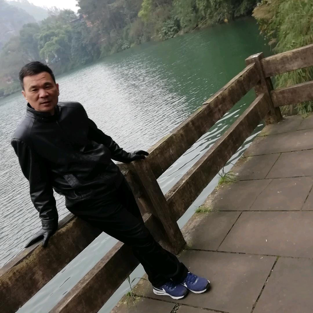 张欣@
