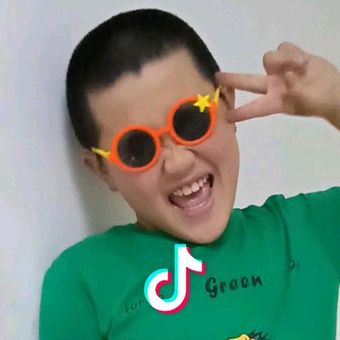 清香《辣妈青春鼓舞团》