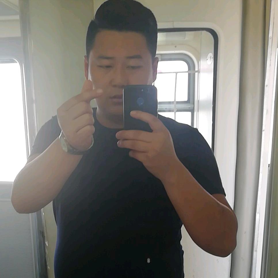 快乐的东子！