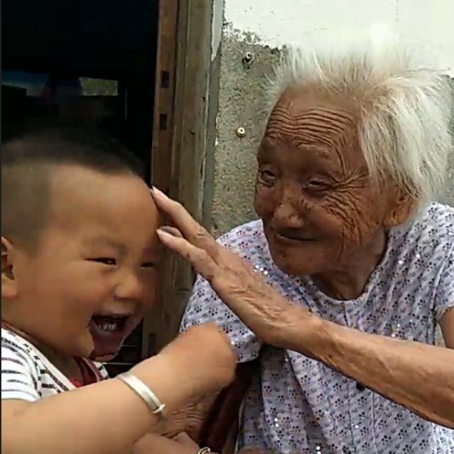 余生为家人（朱成英）