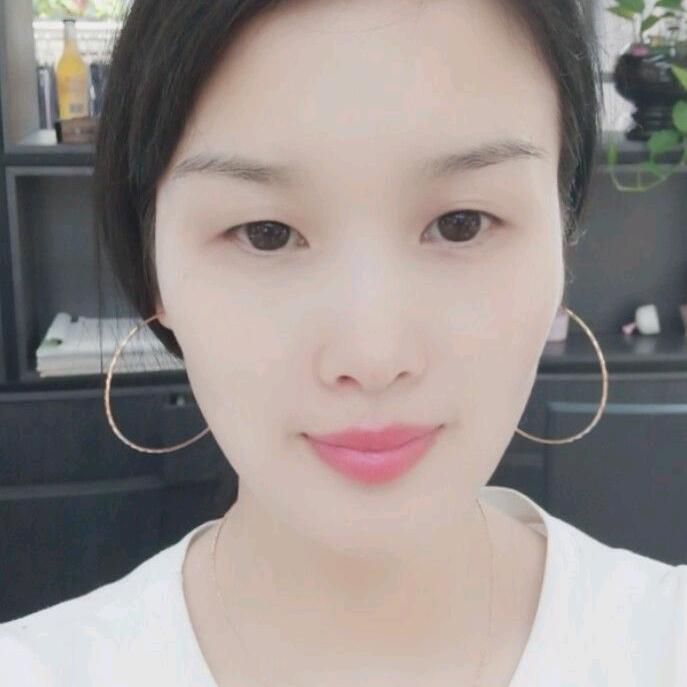 杰莱威服饰商行