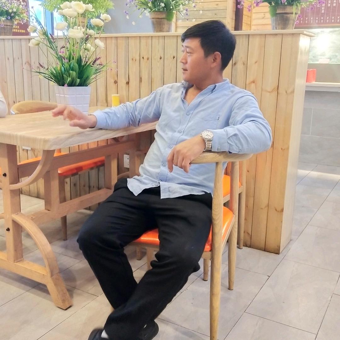 谭德贵