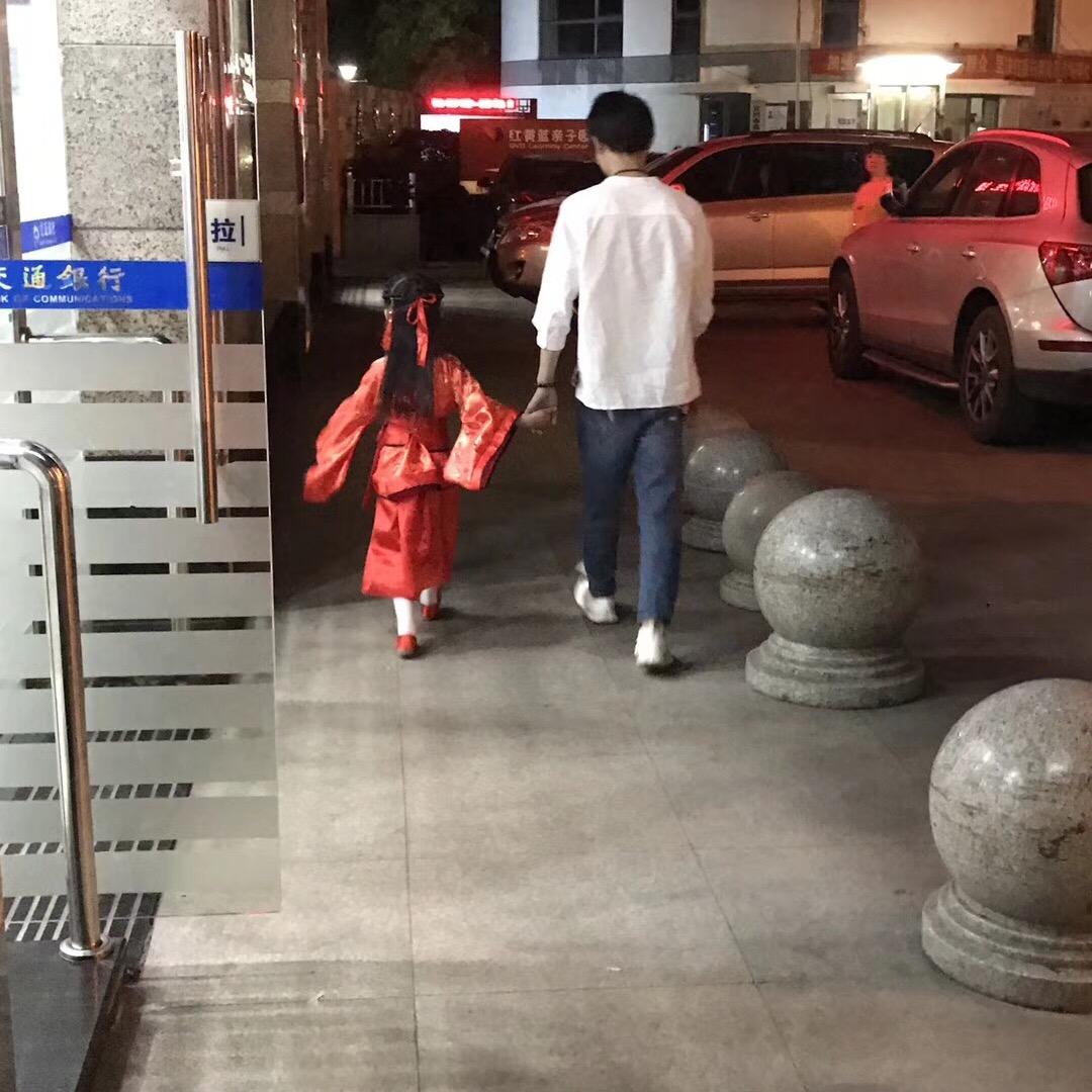 牵线红娘