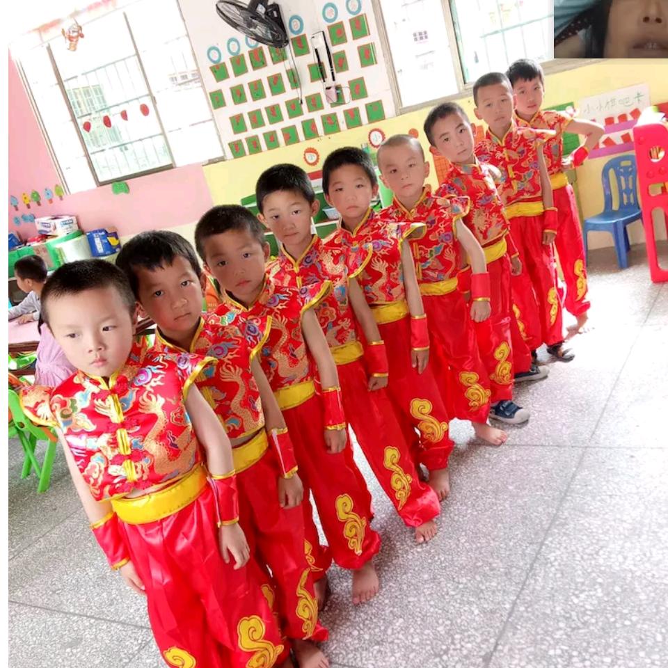 陈家🍃三菇凉🌹