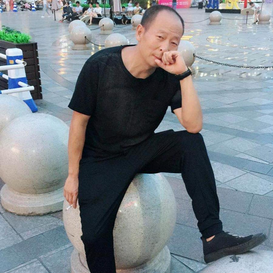 石头哥哥