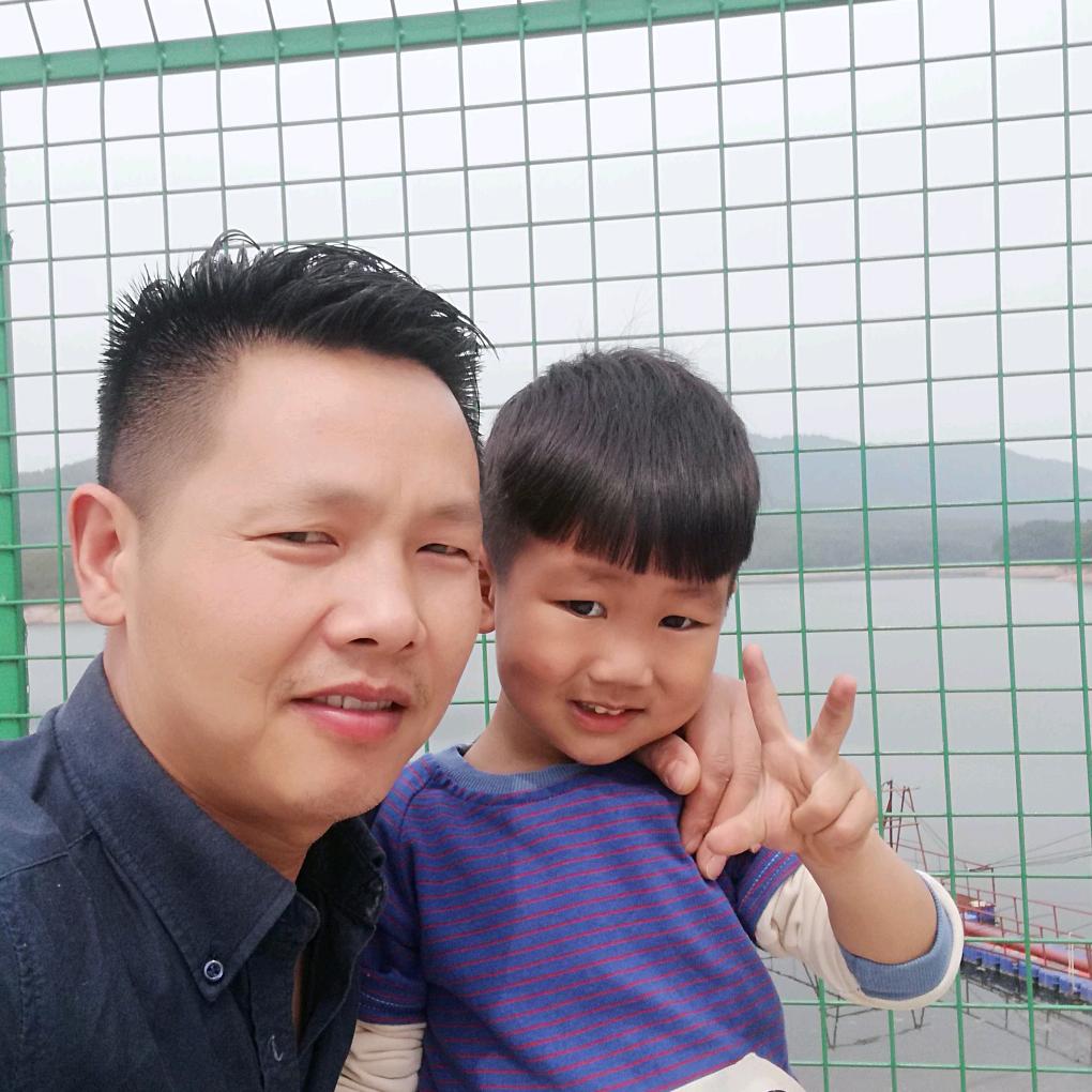 zHAgK飞室内装修.窗帘.墙布.软装店