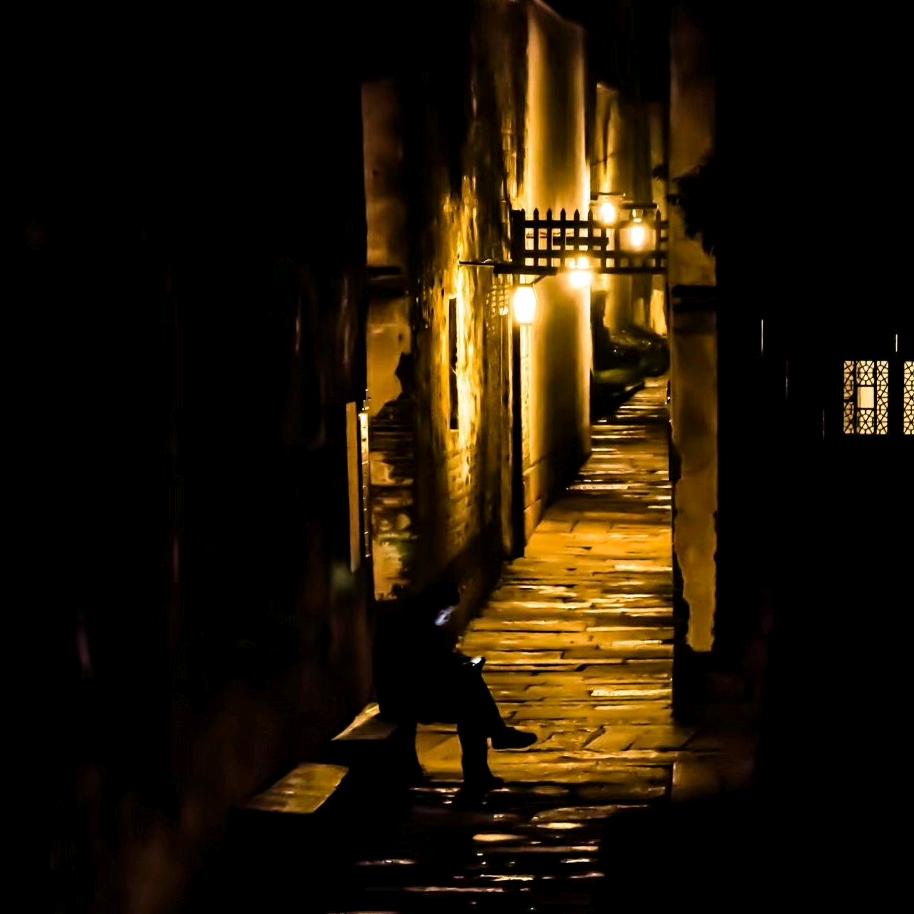 你不讲 李