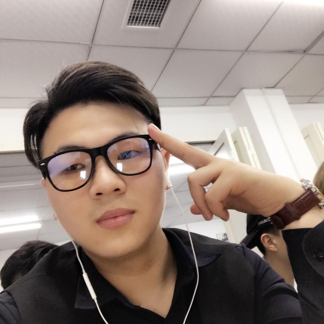 一个专注的剃头匠