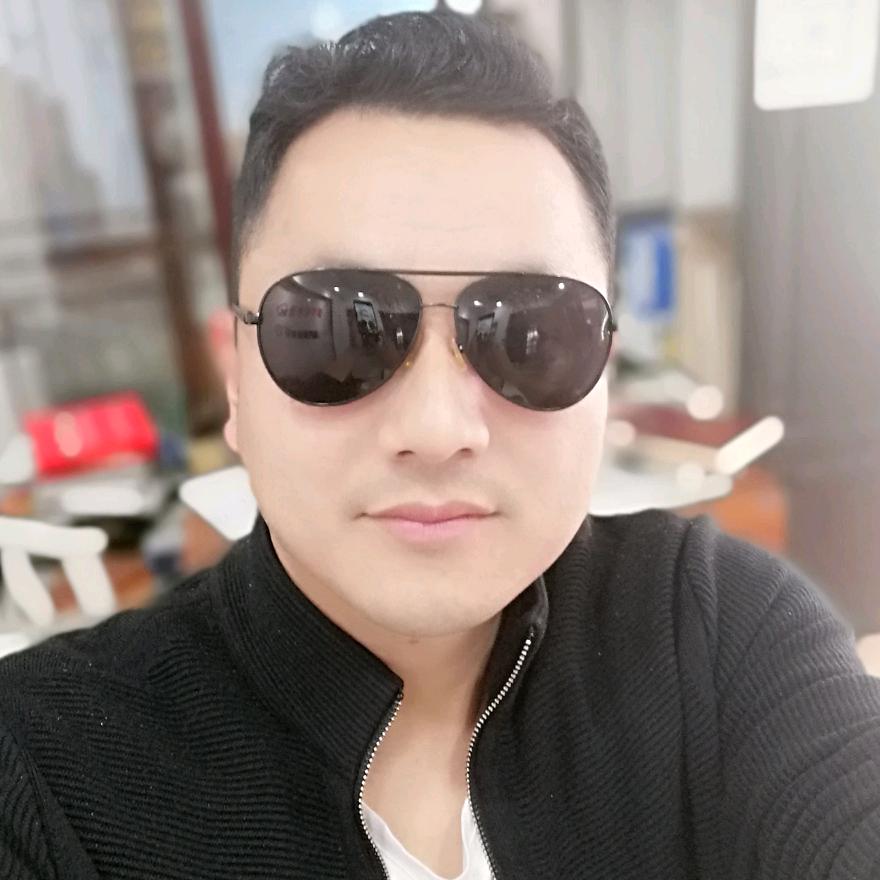 鼎尚佳木春～全屋定制工厂老何