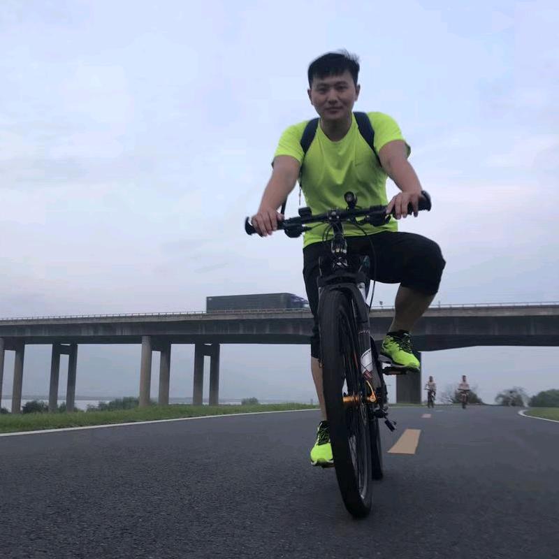 阿汤哥