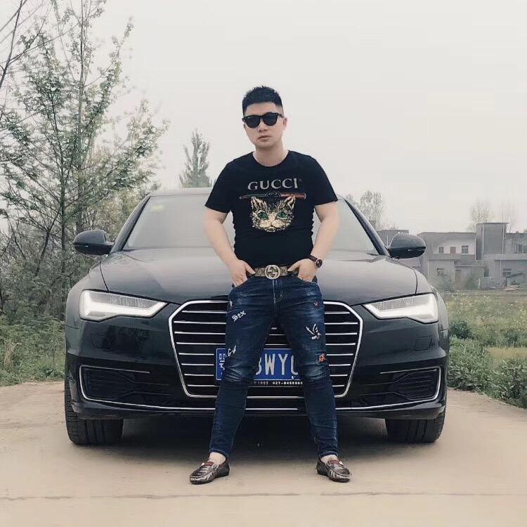 每个人都有自己的故事
