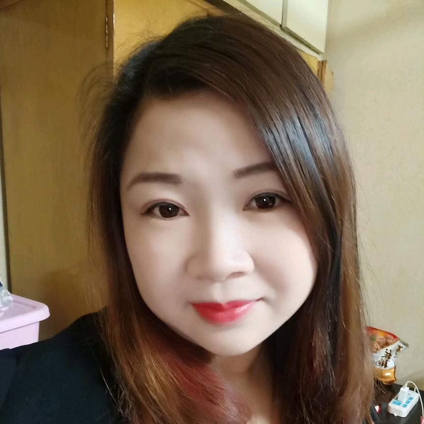 徐小春，