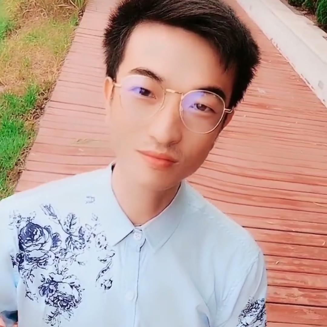 万仔💞188💫辉💫