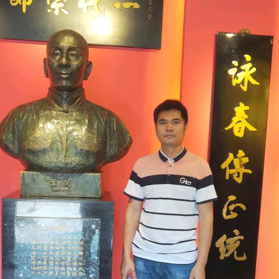 户外生活莫哥
