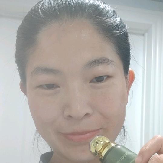 姬存希护肤品谢霞