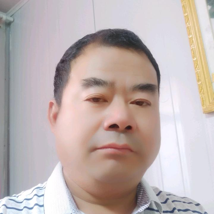 爱根艺雕刻张政祝