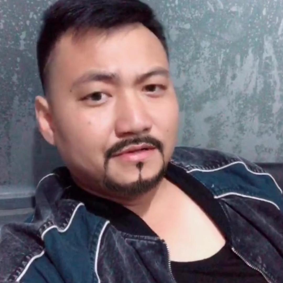 浪笔岸兴🤭