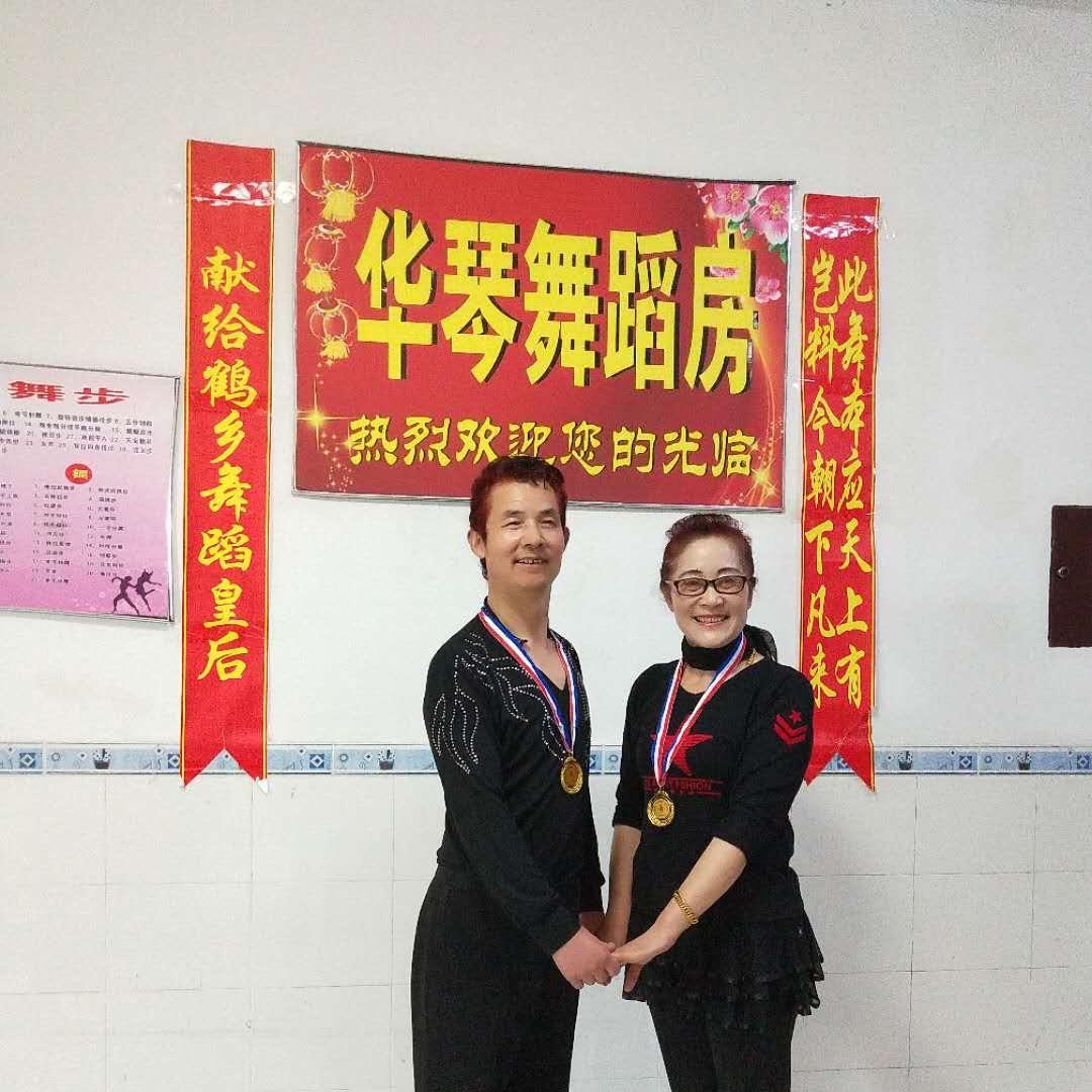 舞动青春