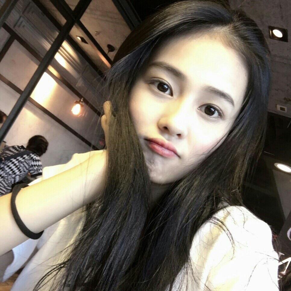 一只小松徐☘️☘️