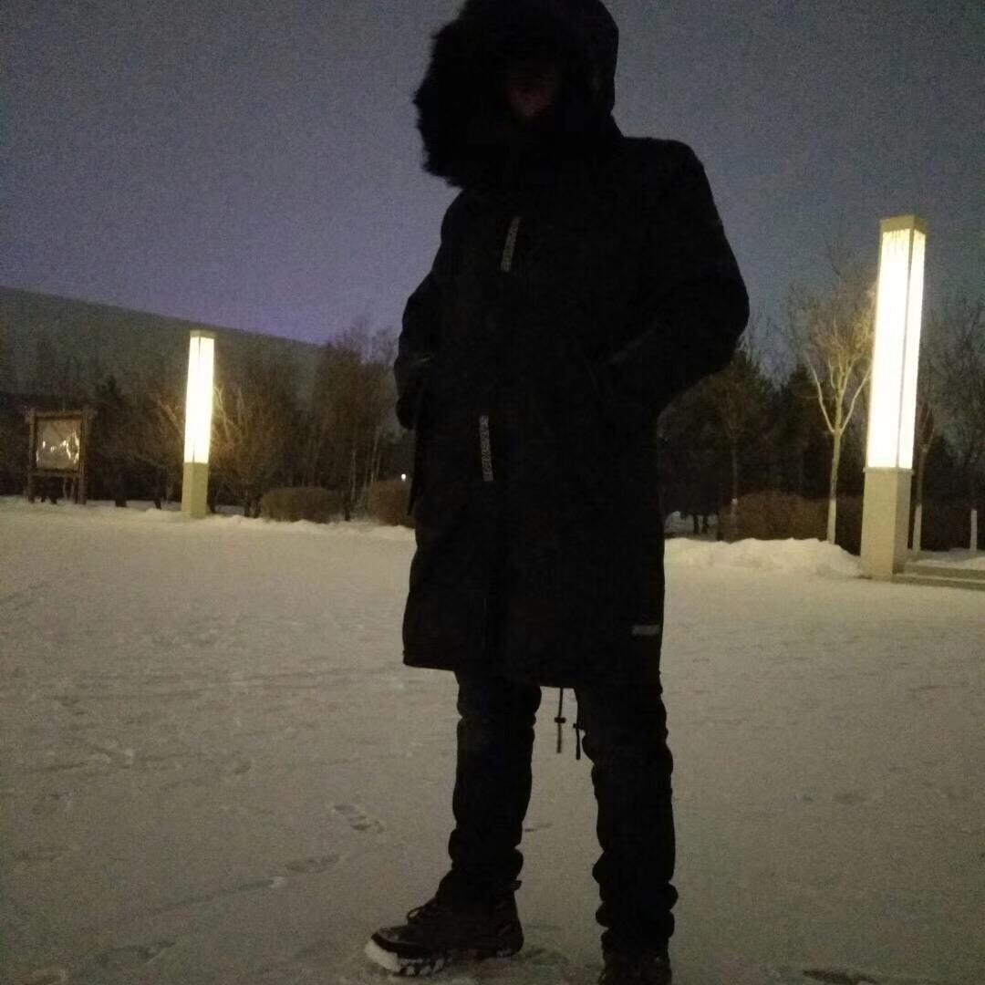 一个活得展游豁水的人