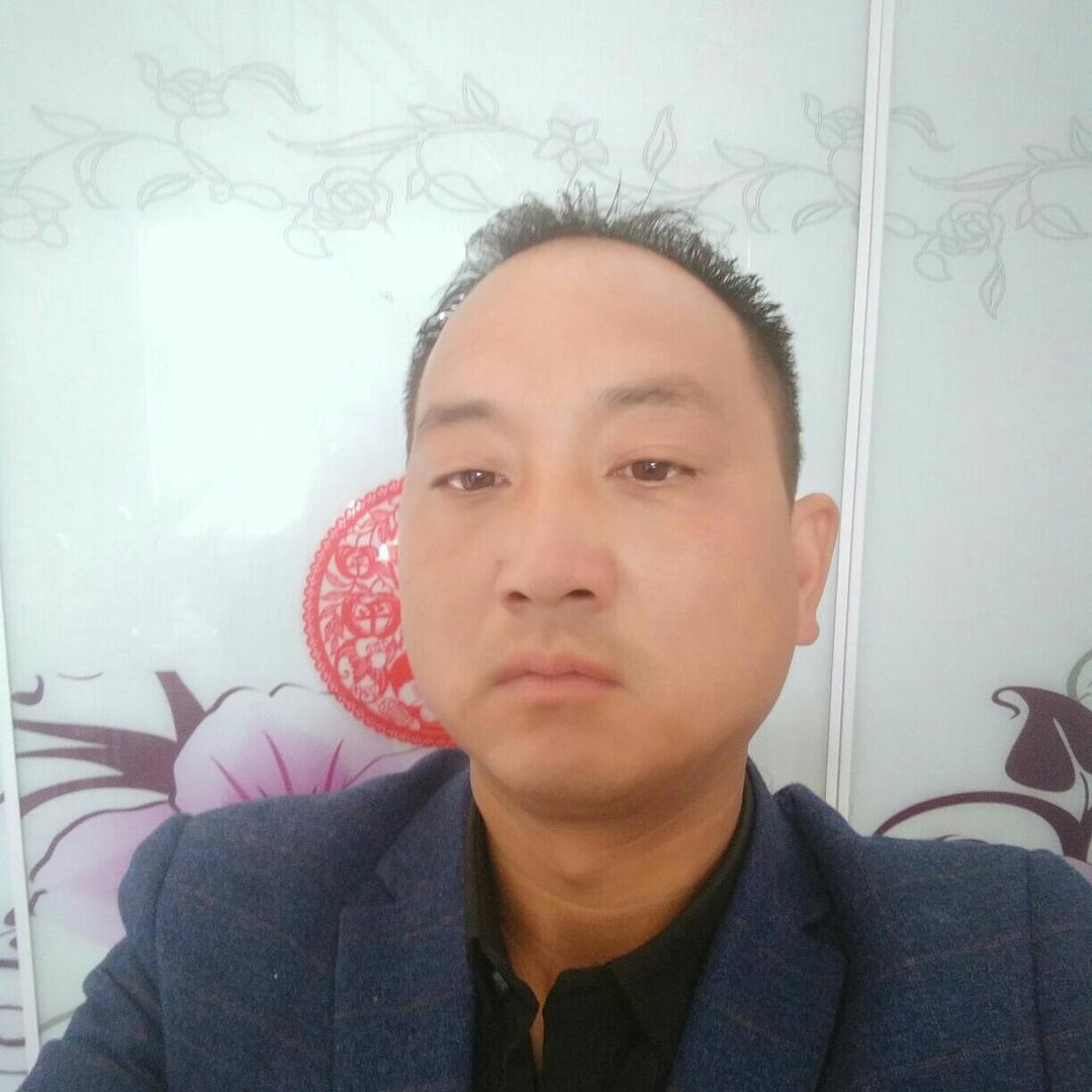 哥一个人生活，